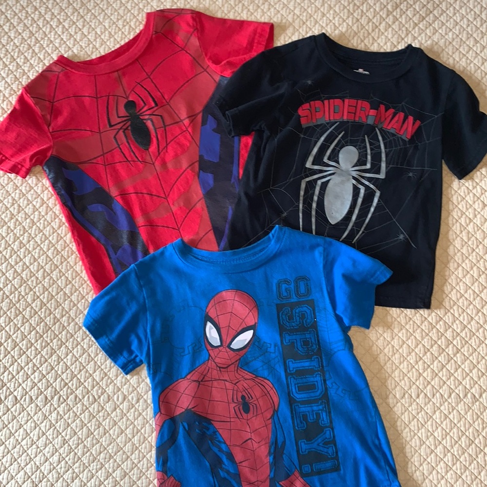 Lot of 3 Spider-Man t-shirts